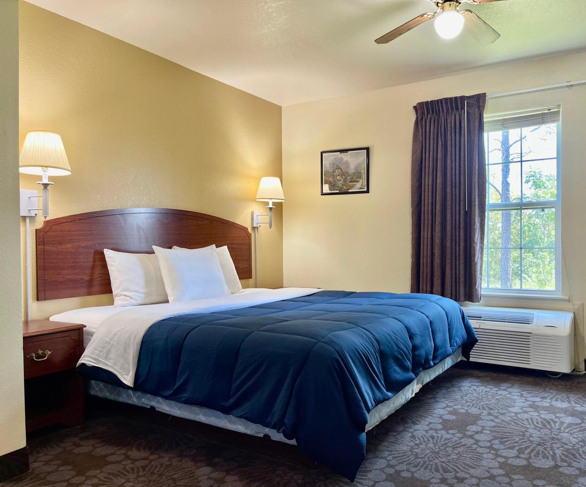 Candlelight Inn & Suites Hwy 69 Near 매캘러스터 외부 사진